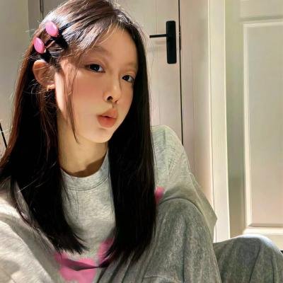 关于莉莉周的一切